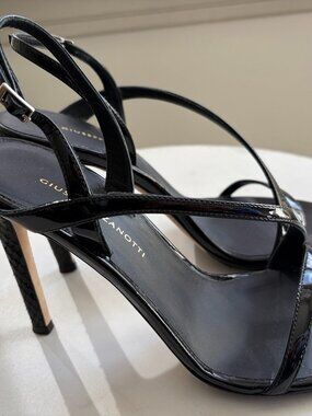 Giuseppe Zanotti Black Patent Leather Strappy Ankle Strap Stiletto Heels